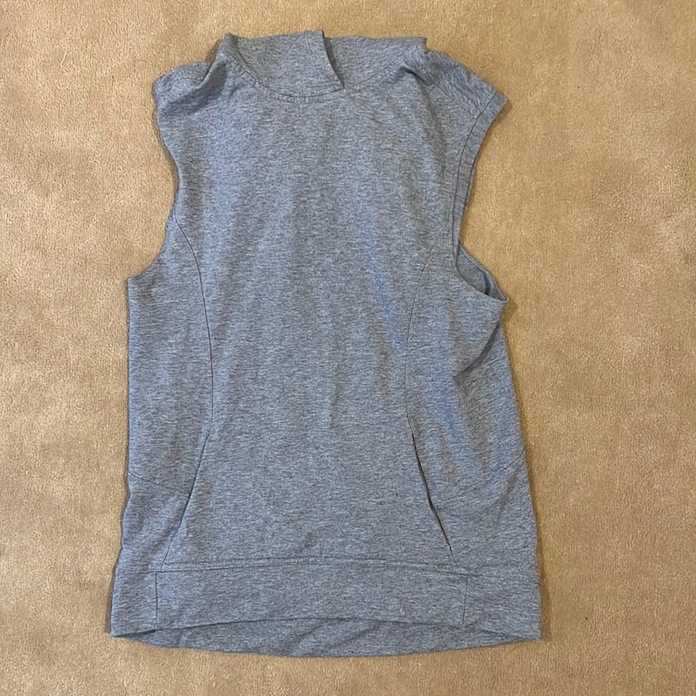 Lululemon Women’s Sleeveless Hoodie